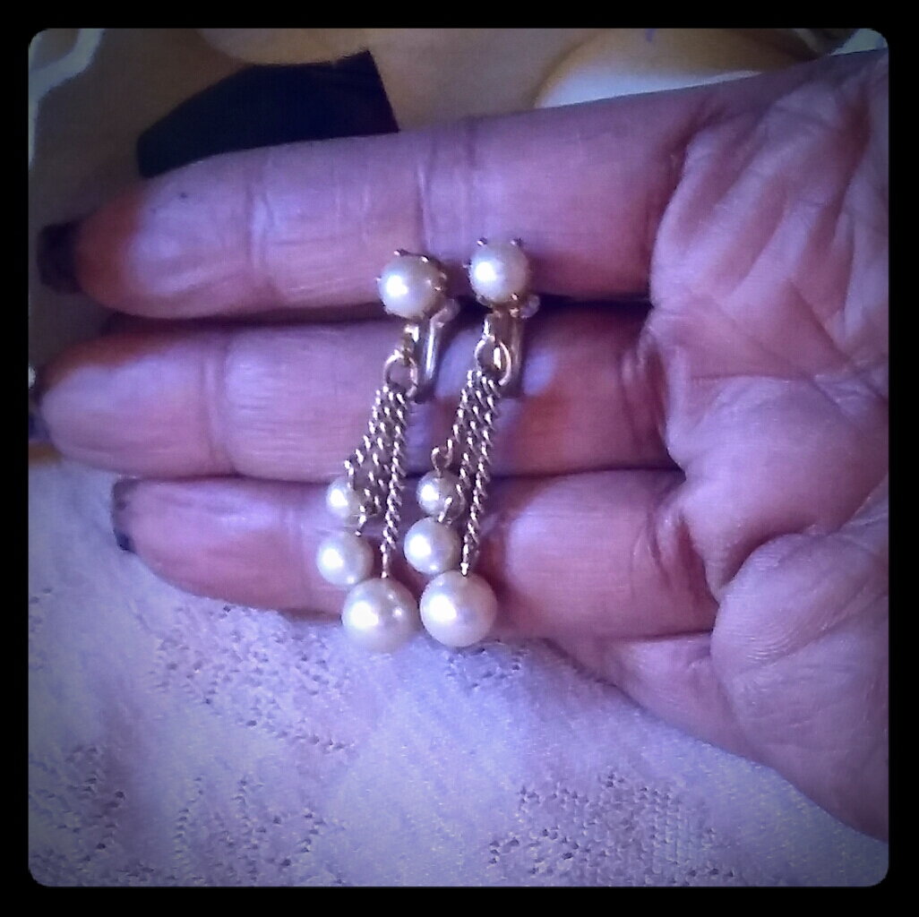 Vintage Classic Pearl & Chain Drop Earrings